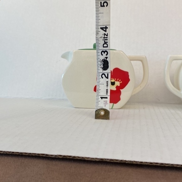 Russ Berrie Vintage Style Cream And Sugar Three Pieces Poppies Retro Style - Picture 9 of 17